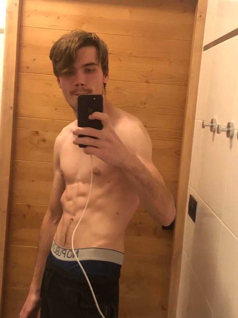 Profil de Elton, 28 ans, Annonce gay à Aywaille (Liège)