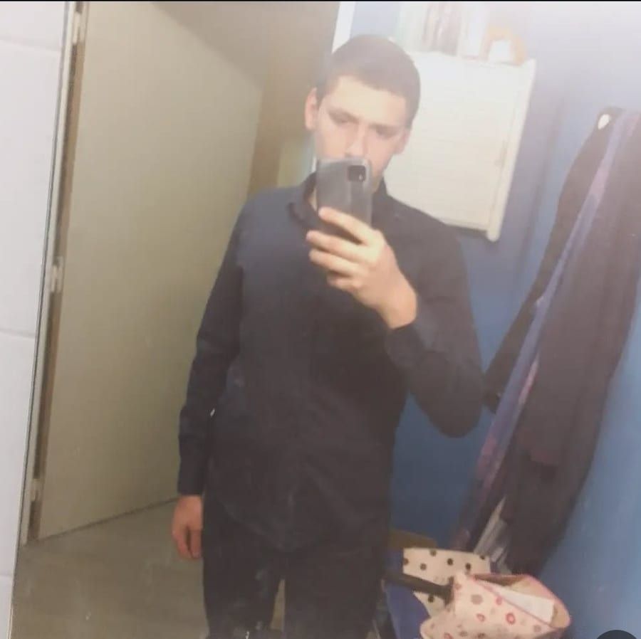 Gaudens - Annonce gay à Floreffe Profil de Gaudens, 35 ans, Annonce gay à Floreffe (Namur)