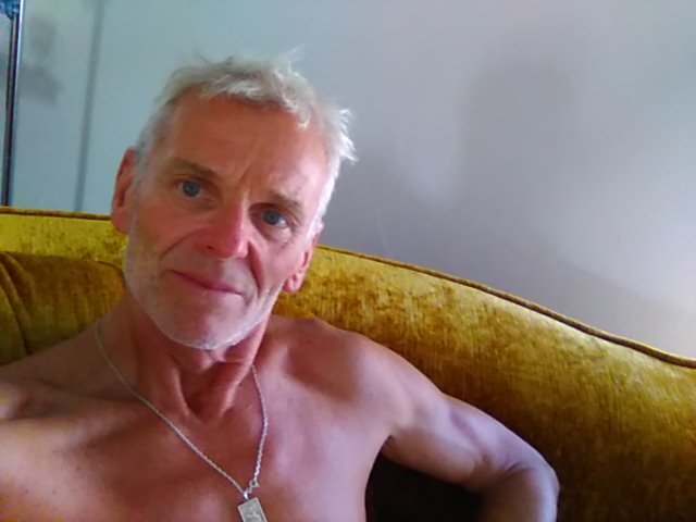Lahoucine - Annonce gay à Waimes Profil de Lahoucine, 36 ans, Annonce gay à Waimes (Liège)