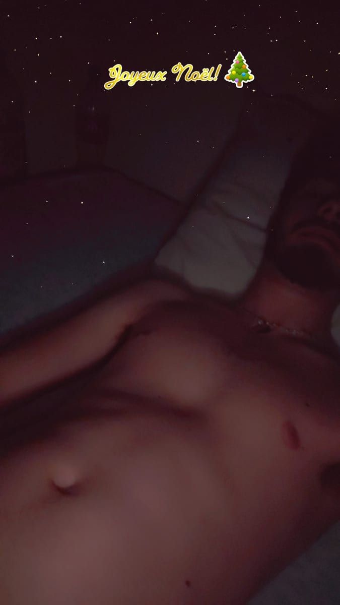 Arron - Annonce gay à Wanze Profil de Arron, 42 ans, Annonce gay à Wanze (Liège)