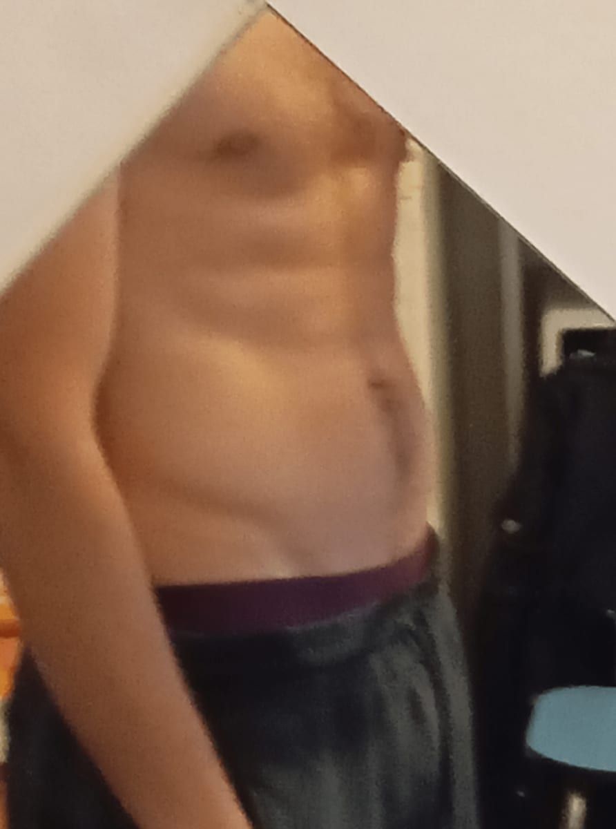 Dhia - Annonce gay à Yvoir Profil de Dhia, 31 ans, Annonce gay à Yvoir (Namur)
