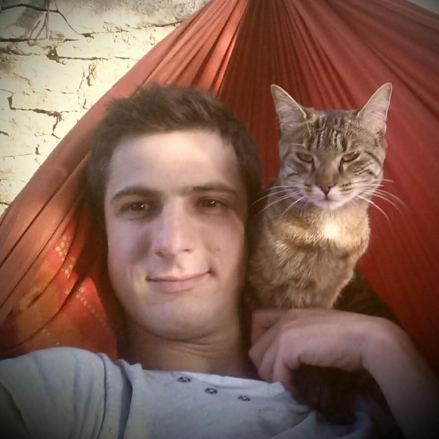Profil de Alcide, 39 ans, Annonce gay à Bernissart (Hainaut)