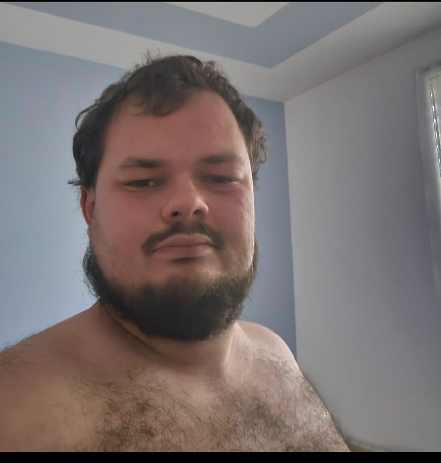 Hatime - Annonce gay à Gesves Profil de Hatime, 42 ans, Annonce gay à Gesves (Namur)
