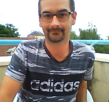 Profil de Kerry, 40 ans, Annonce gay à Beloeil (Hainaut)