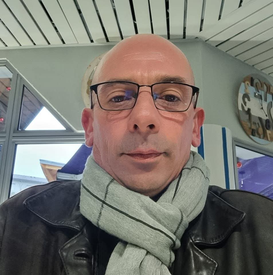 Lillian - Annonce gay à Amblève Profil de Lillian, 31 ans, Annonce gay à Amblève (Liège)