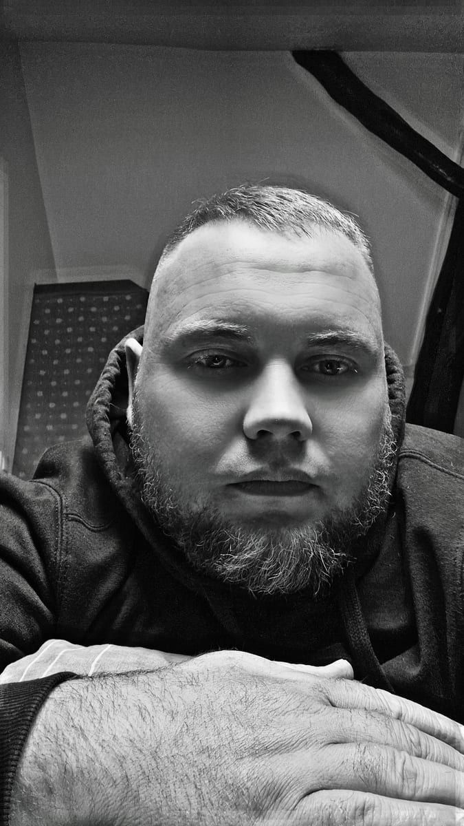 Hechem - Annonce gay à Faimes Profil de Hechem, 38 ans, Annonce gay à Faimes (Liège)