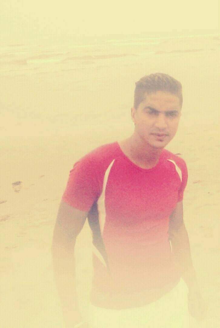 Thibaut - Annonce gay à Flémalle Profil de Thibaut, 28 ans, Annonce gay à Flémalle (Liège)