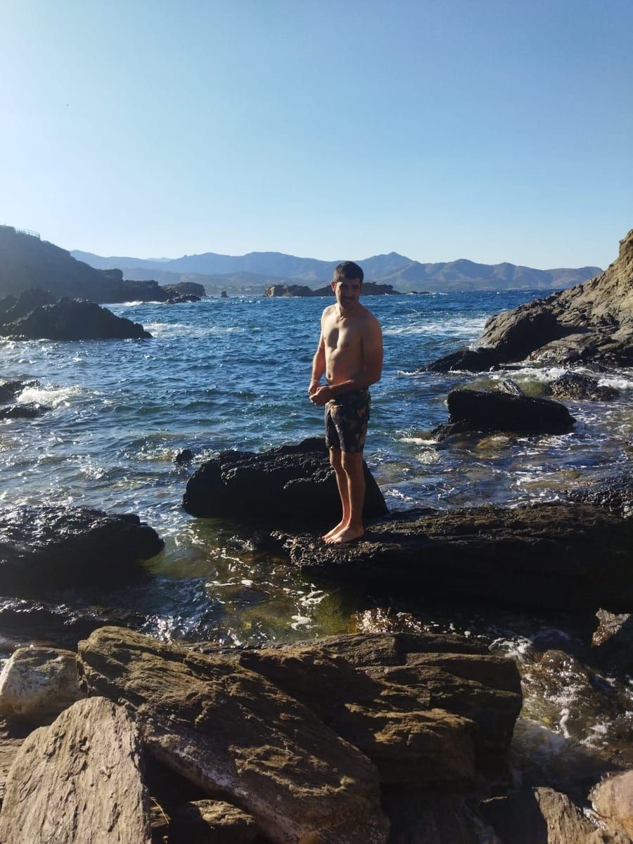 Vynce - Annonce gay à Wanze Profil de Vynce, 40 ans, Annonce gay à Wanze (Liège)