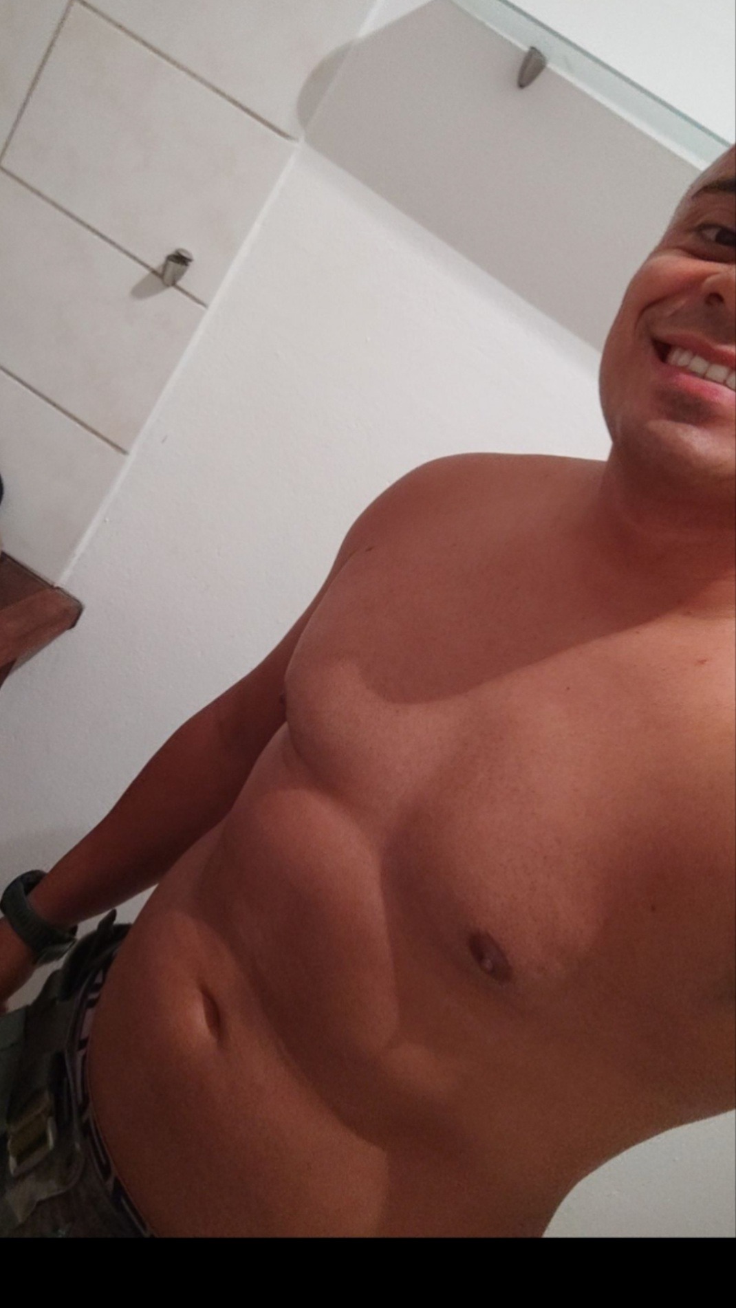 Natan - Annonce gay à Messancy Profil de Natan, 29 ans, Annonce gay à Messancy (Luxembourg)