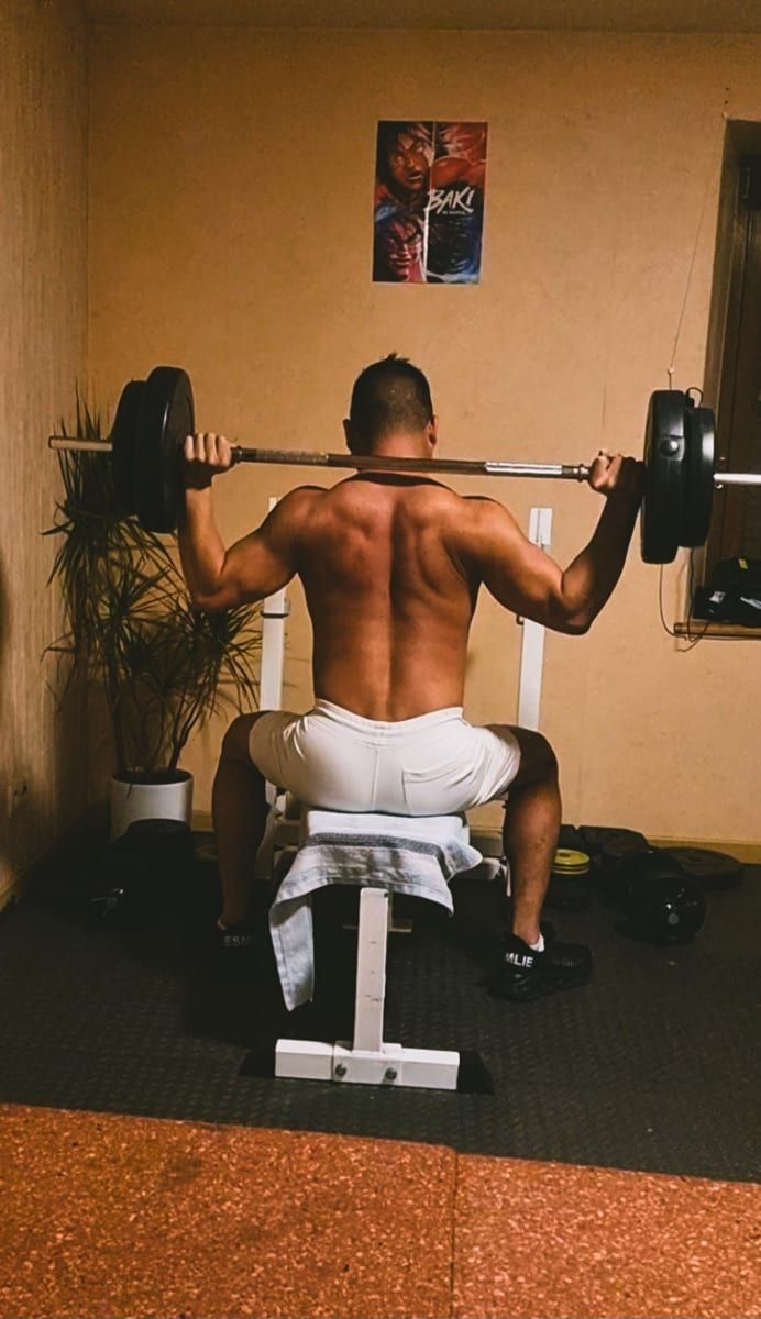 Célian - Annonce gay à Thuin Profil de Célian, 24 ans, Annonce gay à Thuin (Hainaut)