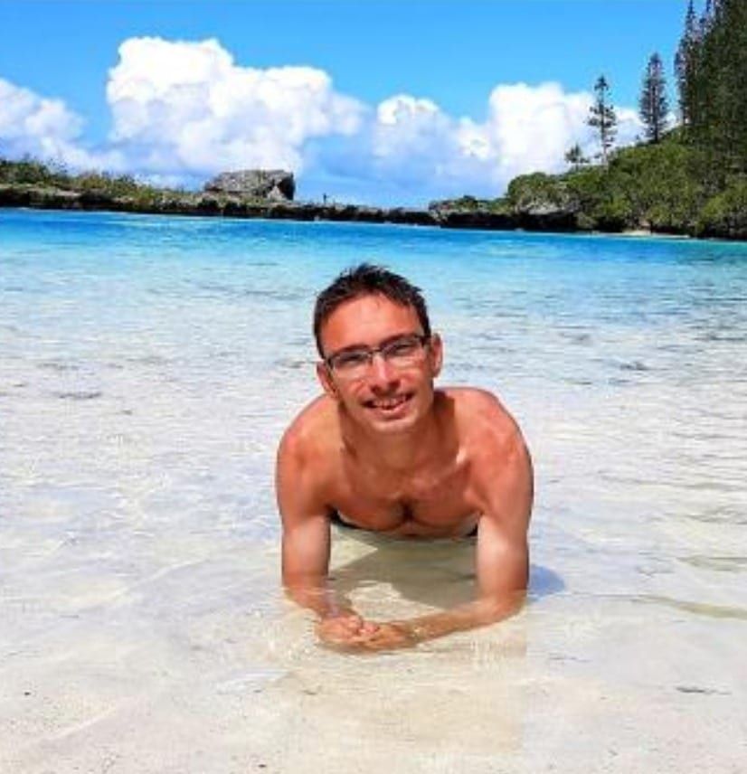 Cornelius - Annonce gay à Sivry-Rance Profil de Cornelius, 41 ans, Annonce gay à Sivry-Rance (Hainaut)