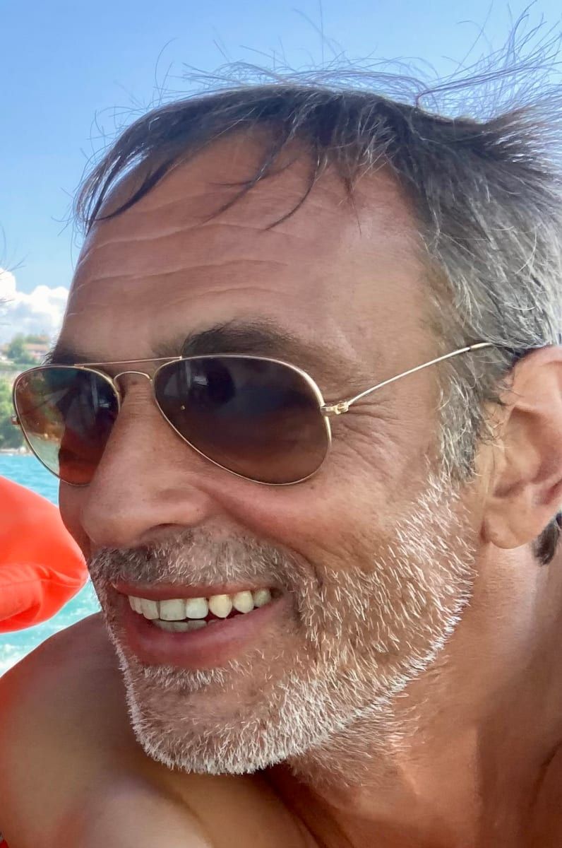 Ryane - Annonce gay à Genappe Profil de Ryane, 35 ans, Annonce gay à Genappe (Brabant wallon)