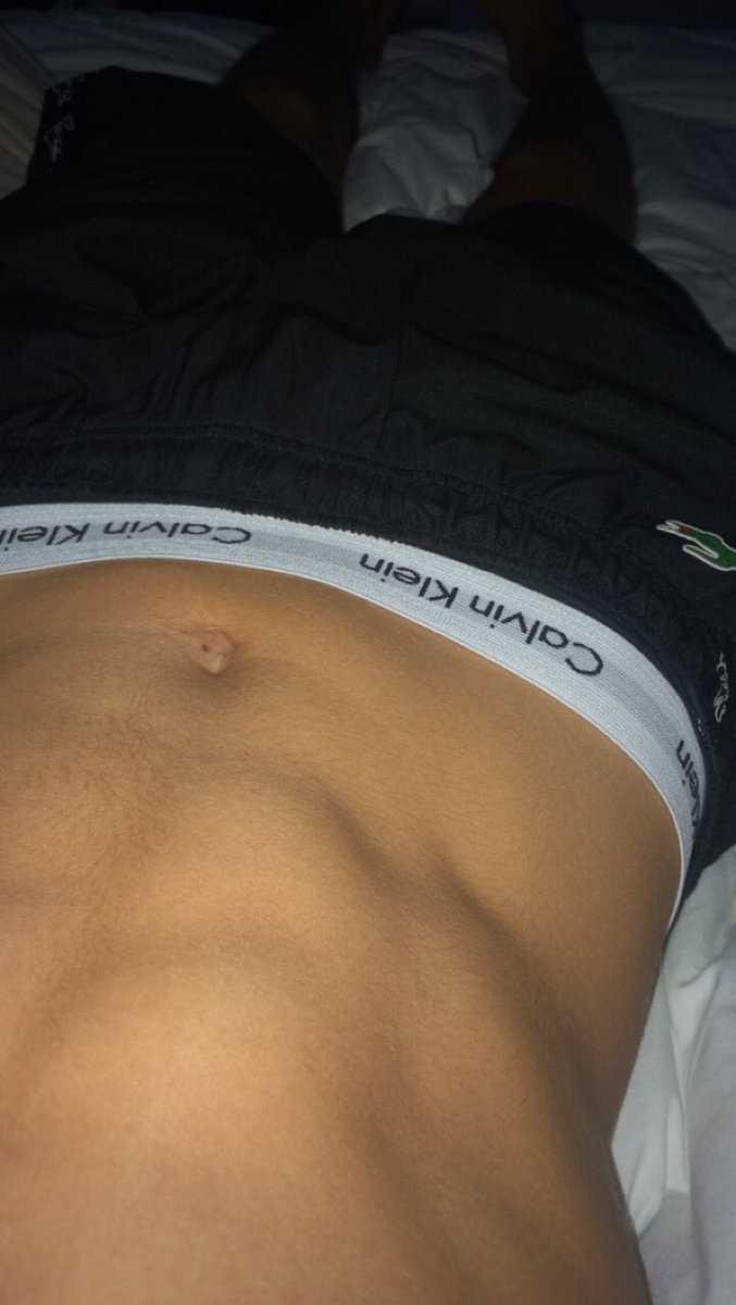 Siliman - Annonce gay à Woluwe-Saint-Lambert Profil de Siliman, 25 ans, Annonce gay à Woluwe-Saint-Lambert (Bruxelles-Capitale)