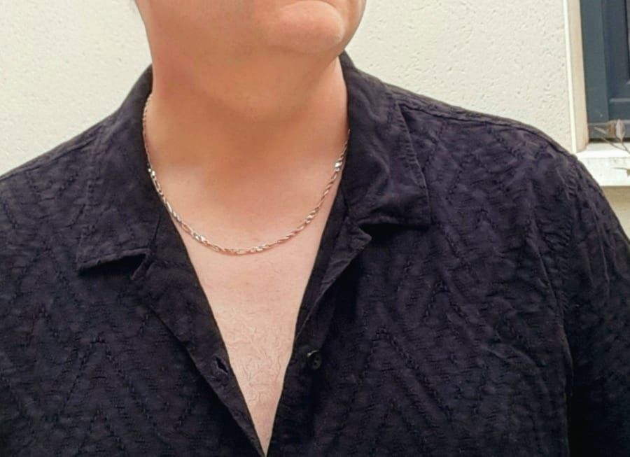 Sikhou - Annonce gay à Soignies Profil de Sikhou, 31 ans, Annonce gay à Soignies (Hainaut)