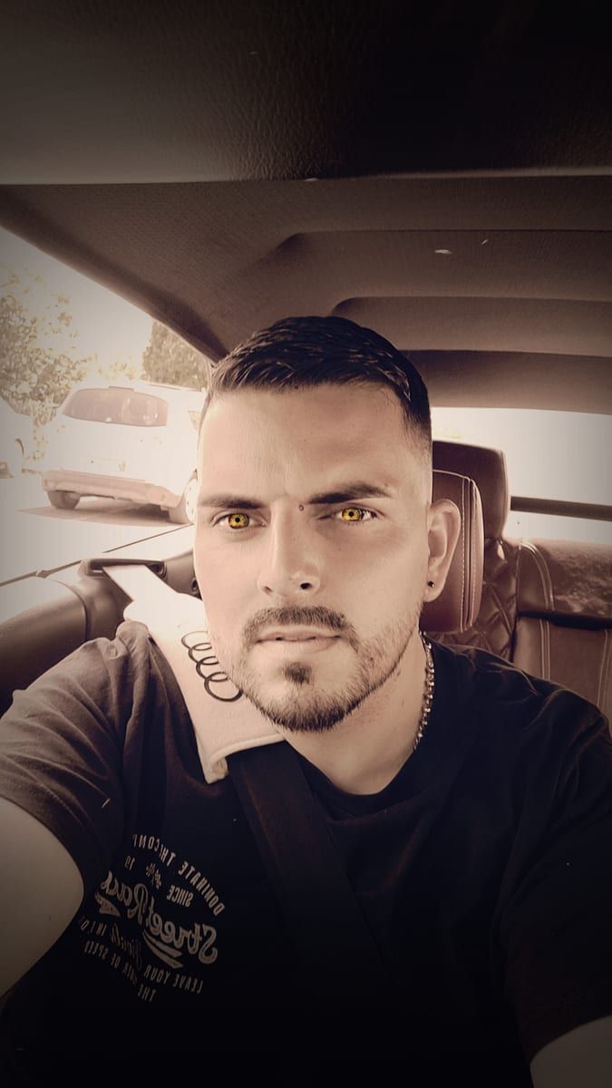 Madassa - Annonce gay à Saint-Vith Profil de Madassa, 32 ans, Annonce gay à Saint-Vith (Liège)