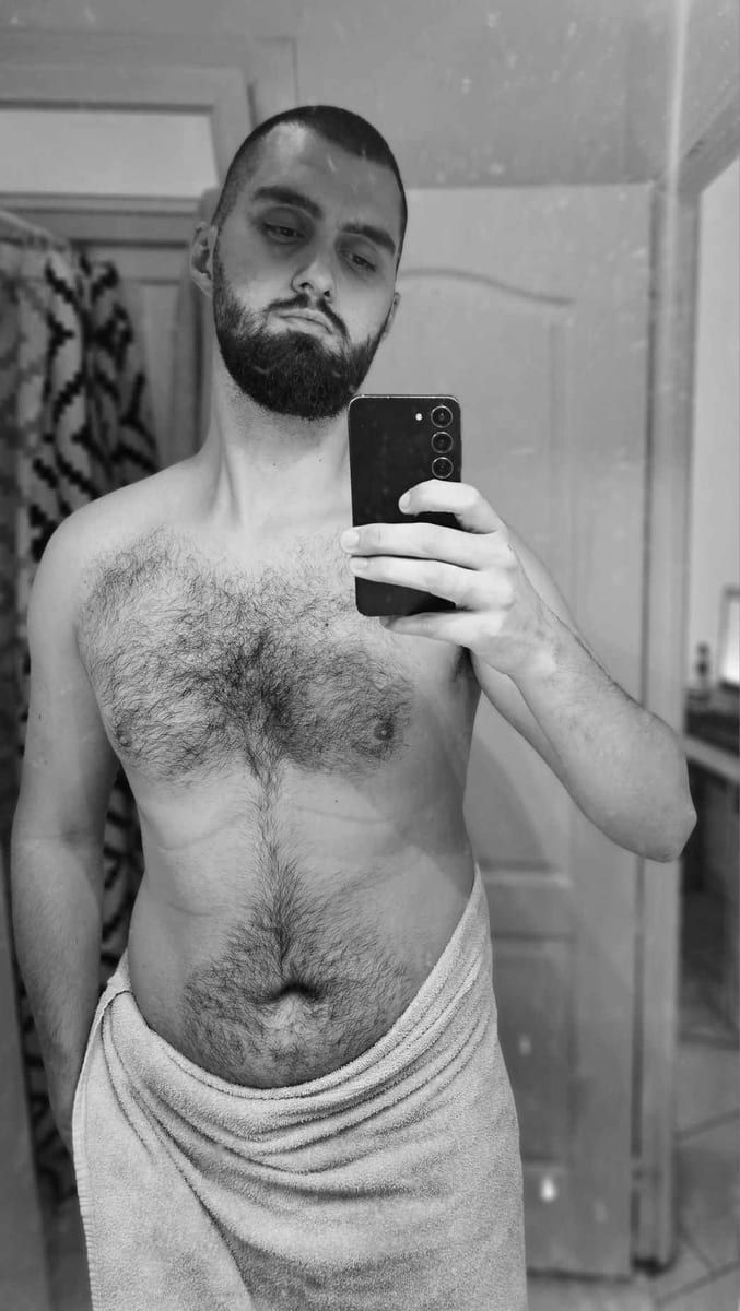 Profil de Emrecan, 32 ans, Annonce gay à Evere (Bruxelles-Capitale)