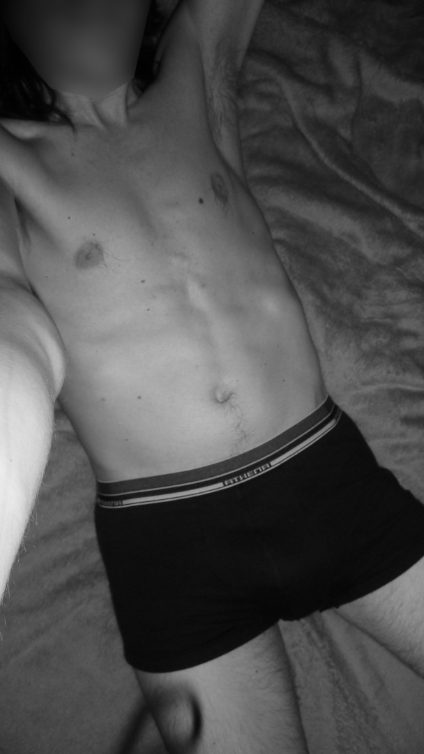 Lorris - Annonce gay à Hamoir Profil de Lorris, 23 ans, Annonce gay à Hamoir (Liège)