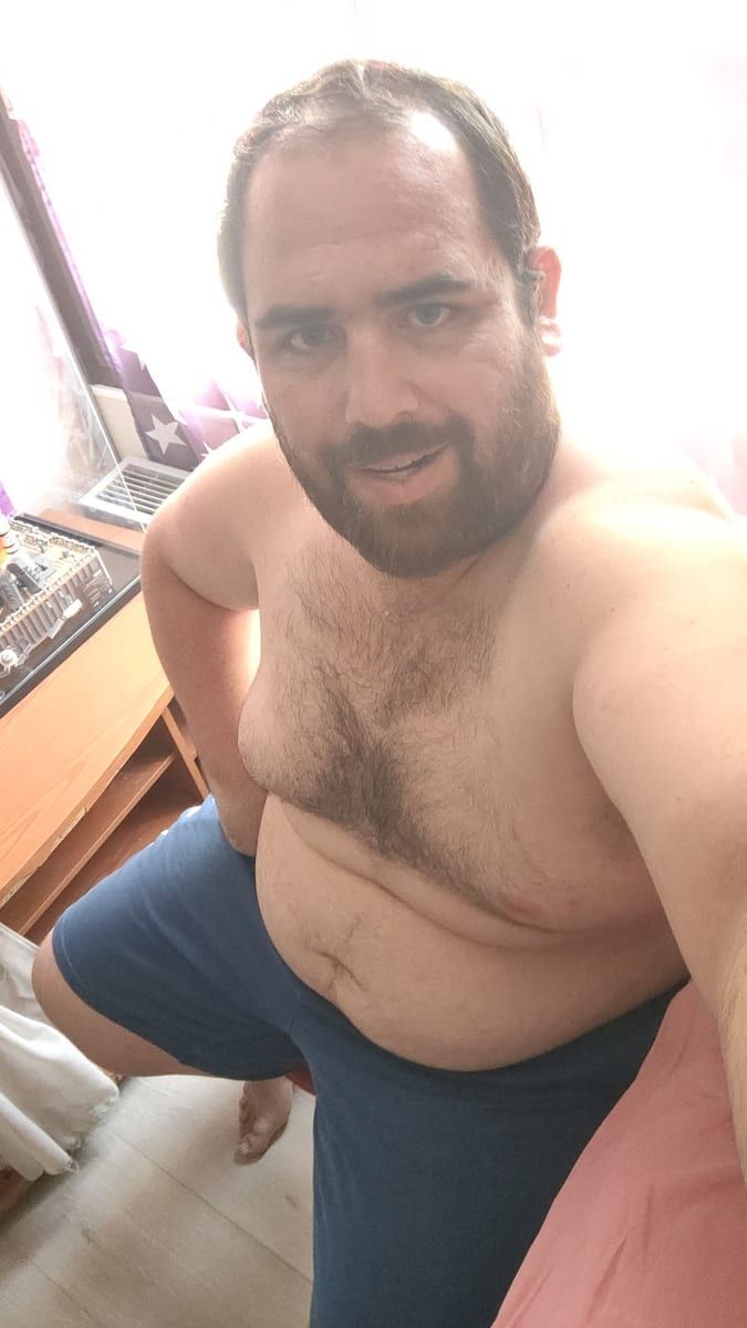 Sliman - Annonce gay à Woluwe-Saint-Pierre Profil de Sliman, 27 ans, Annonce gay à Woluwe-Saint-Pierre (Bruxelles-Capitale)