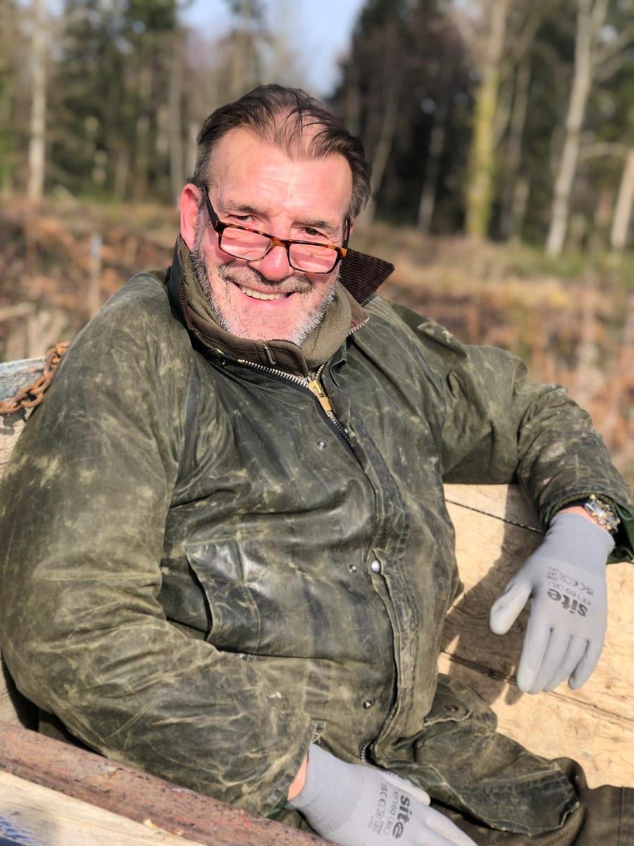 Roxan - Annonce gay à Libin Profil de Roxan, 34 ans, Annonce gay à Libin (Luxembourg)