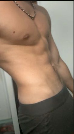 Suraj - Annonce gay à Andenne Profil de Suraj, 25 ans, Annonce gay à Andenne (Namur)