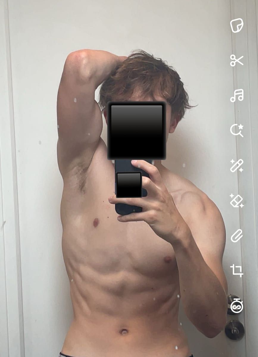 Alcino - Annonce gay à Anderlecht Profil de Alcino, 40 ans, Annonce gay à Anderlecht (Bruxelles-Capitale)