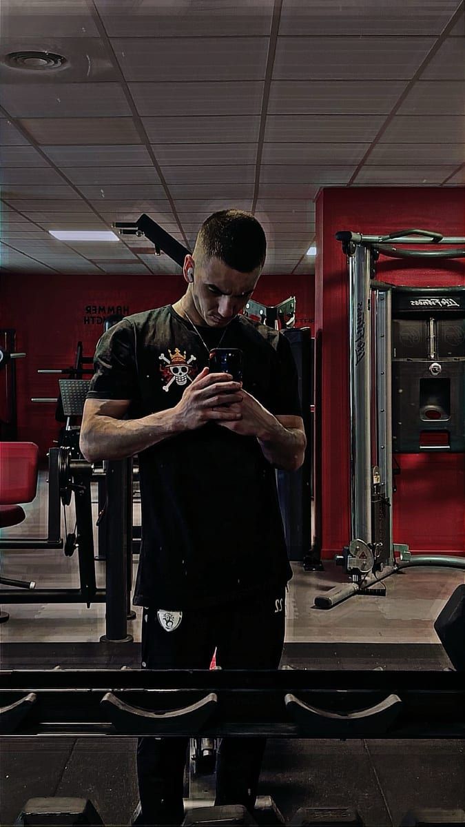 Mayan - Annonce gay à Houyet Profil de Mayan, 24 ans, Annonce gay à Houyet (Namur)