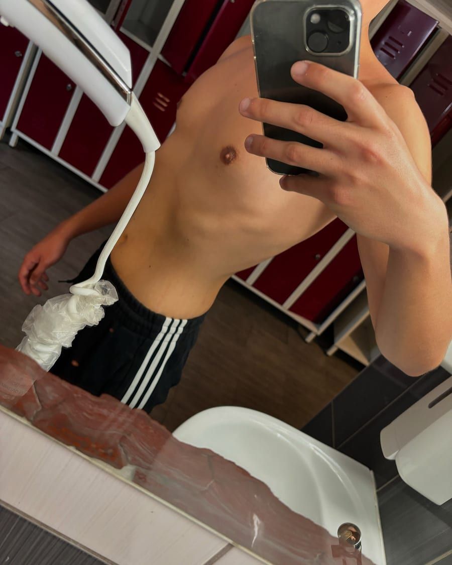 Walyd - Annonce gay à Tenneville Profil de Walyd, 22 ans, Annonce gay à Tenneville (Luxembourg)