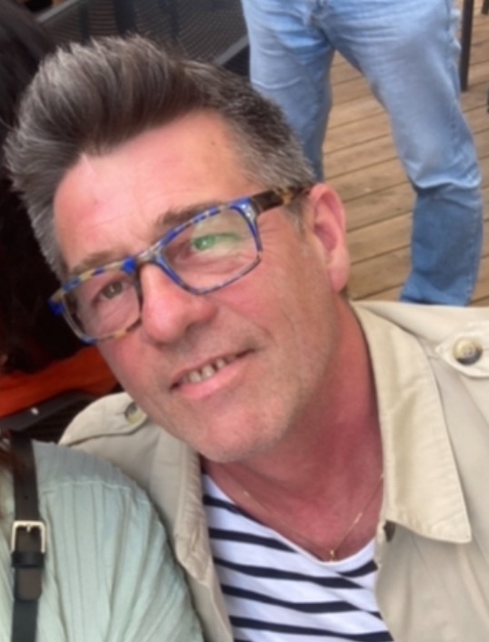 Timoleon - Annonce gay à Modave Profil de Timoleon, 39 ans, Annonce gay à Modave (Liège)