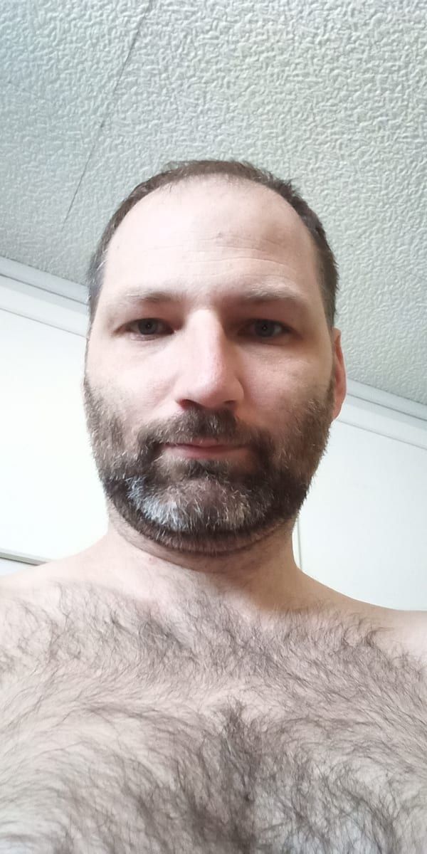 Houdheyfa - Annonce gay à Ans Profil de Houdheyfa, 29 ans, Annonce gay à Ans (Liège)