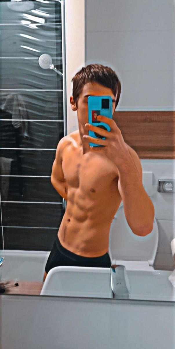 Guénael - Annonce gay à Schaerbeek Profil de Guénael, 28 ans, Annonce gay à Schaerbeek (Bruxelles-Capitale)