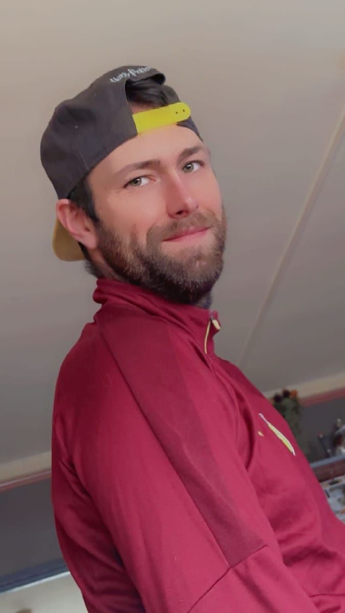 Ervin - Annonce gay à Anhée Profil de Ervin, 31 ans, Annonce gay à Anhée (Namur)
