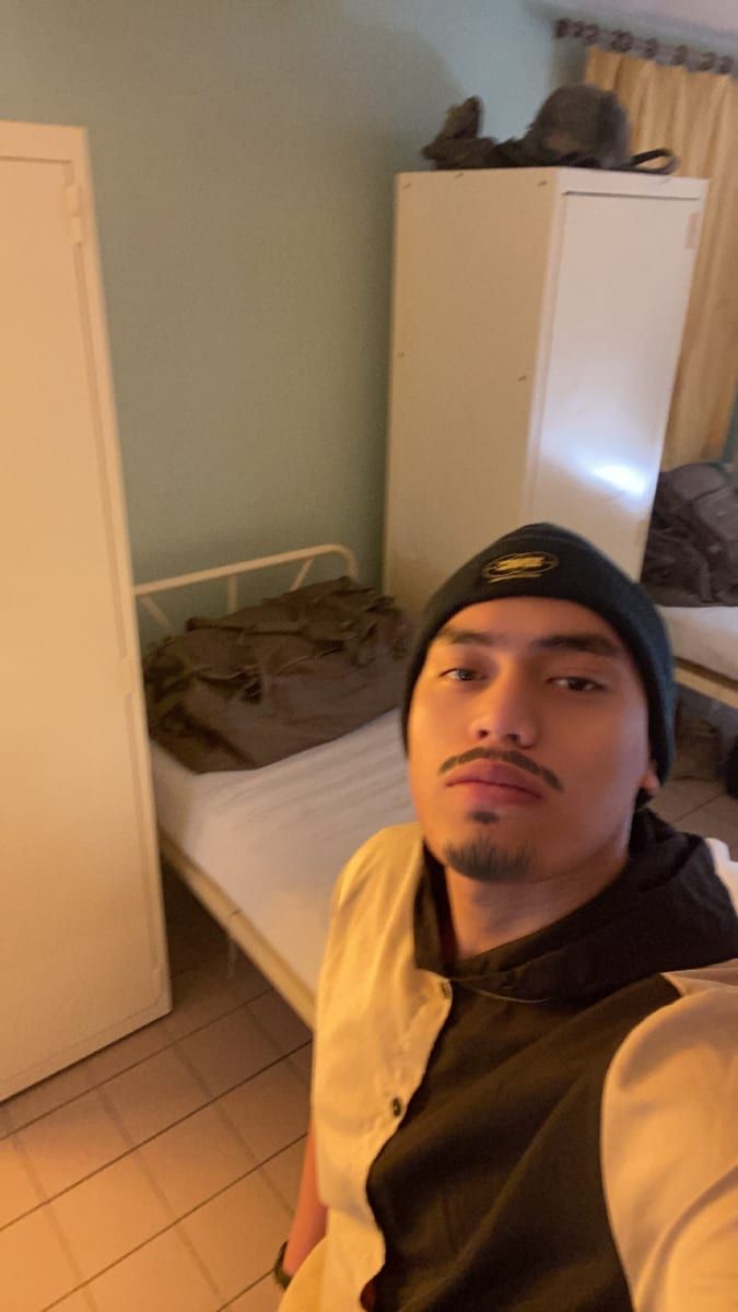 Elvis - Annonce gay à Nassogne Profil de Elvis, 32 ans, Annonce gay à Nassogne (Luxembourg)