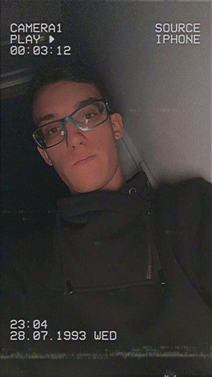 Niky - Annonce gay à Saint-Georges-sur-Meuse Profil de Niky, 40 ans, Annonce gay à Saint-Georges-sur-Meuse (Liège)