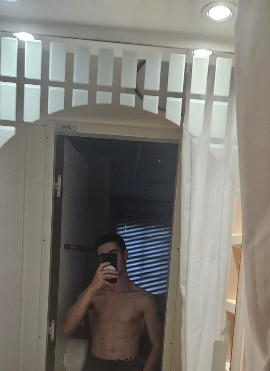 Jephte - Annonce gay à Frameries Profil de Jephte, 34 ans, Annonce gay à Frameries (Hainaut)
