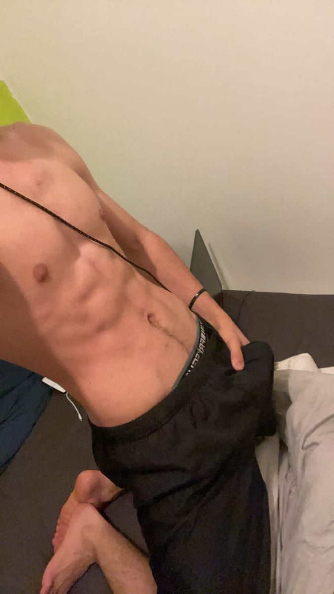 Sadek - Annonce gay à Donceel Profil de Sadek, 41 ans, Annonce gay à Donceel (Liège)