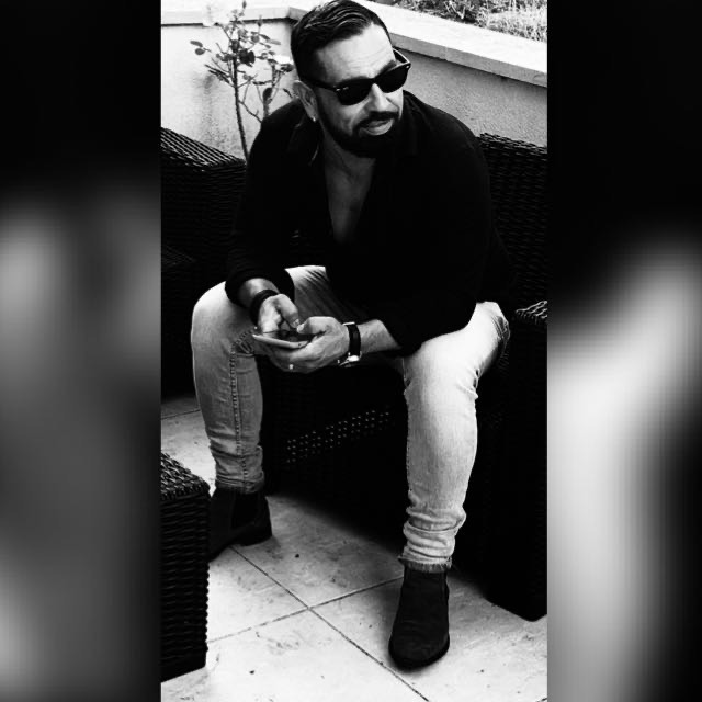 Profil de Eleuthere, 35 ans, Annonce gay à Sombreffe (Namur)