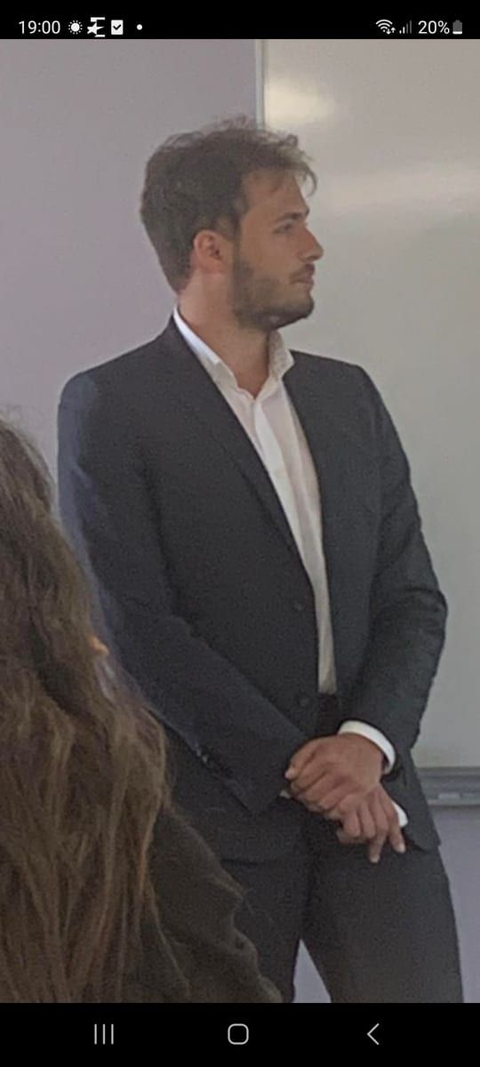 Tiemoko - Annonce gay à Woluwe-Saint-Lambert Profil de Tiemoko, 31 ans, Annonce gay à Woluwe-Saint-Lambert (Bruxelles-Capitale)