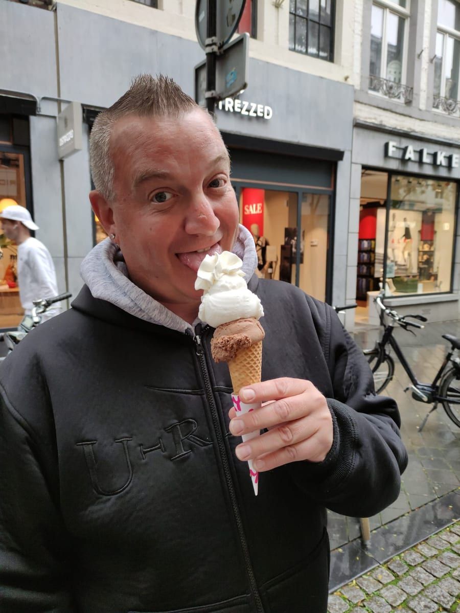 Profil de Mehdine, 31 ans, Annonce gay à Walhain (Brabant wallon)