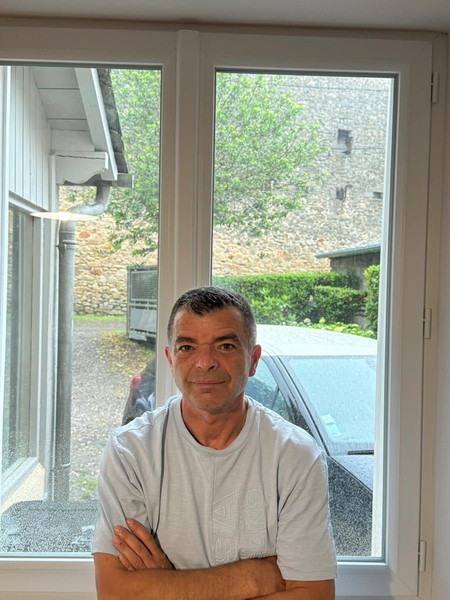 Landy - Annonce gay à Sainte-Ode Profil de Landy, 31 ans, Annonce gay à Sainte-Ode (Luxembourg)
