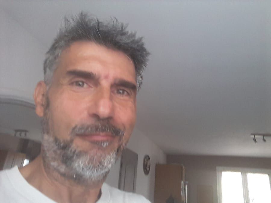 Nouhoum - Annonce gay à Ouffet Profil de Nouhoum, 33 ans, Annonce gay à Ouffet (Liège)