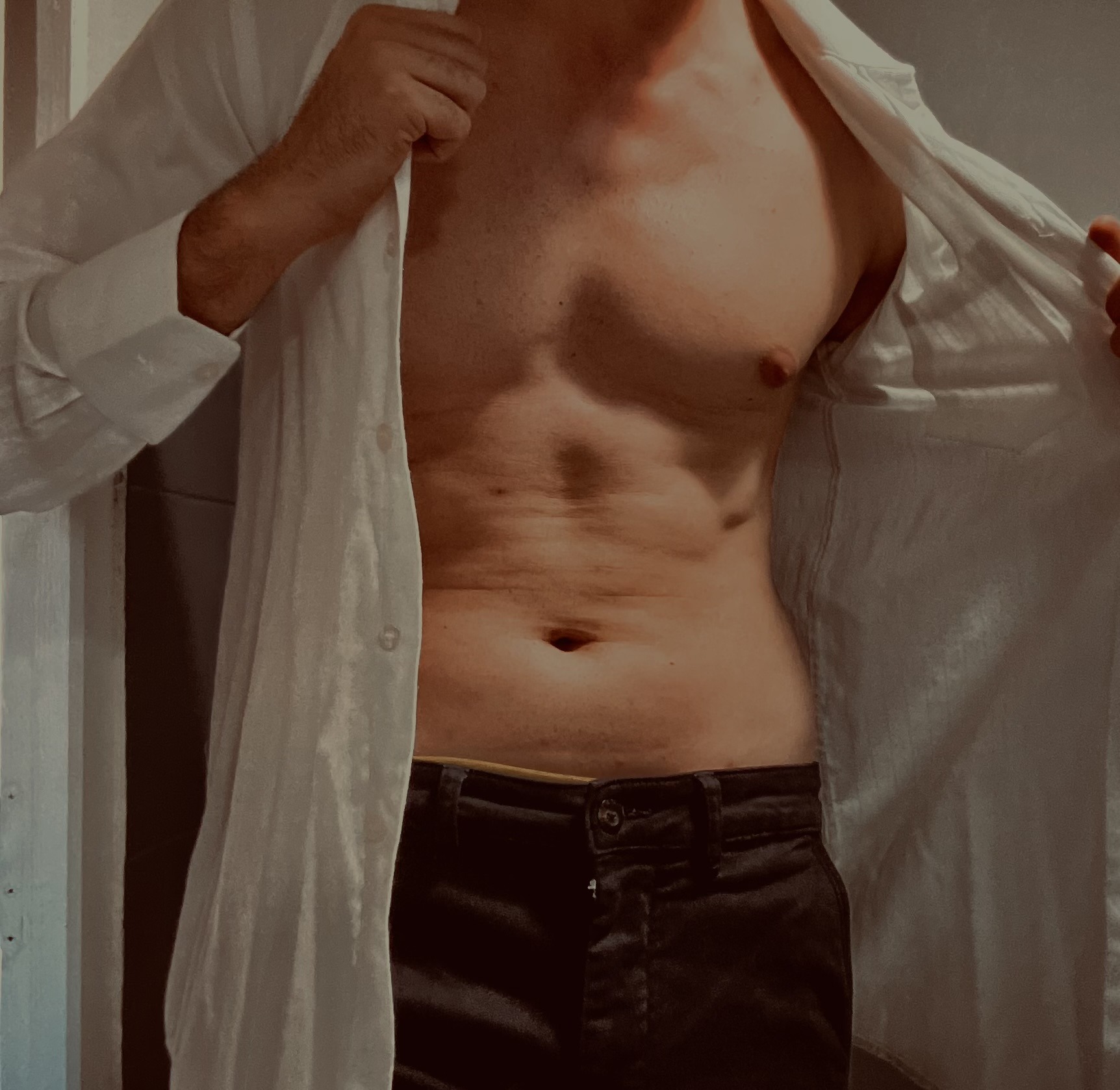 Profil de Jonas, 29 ans, Annonce gay à Châtelet (Hainaut)