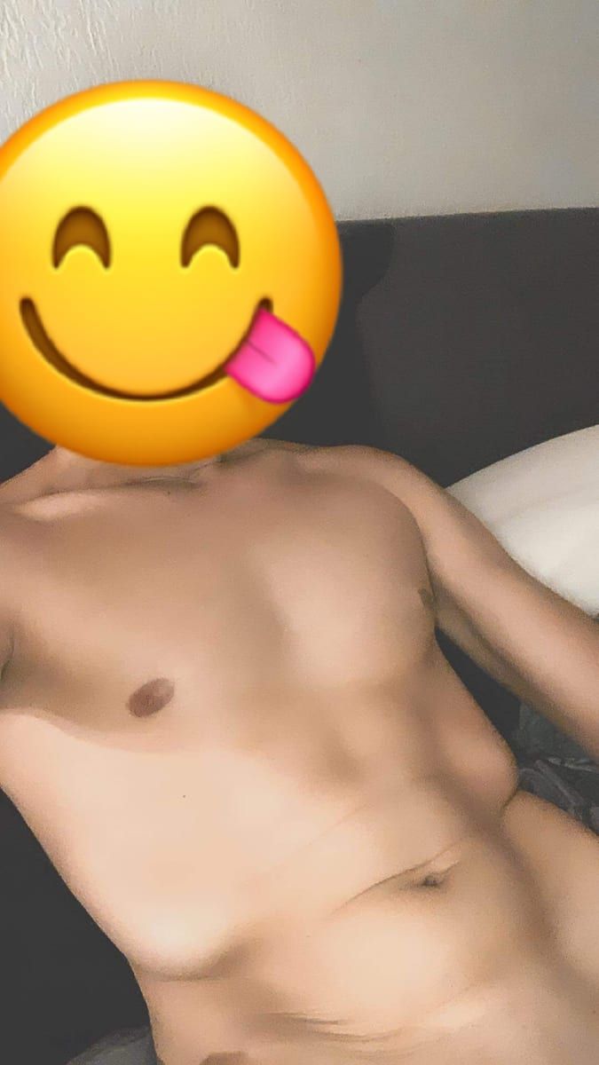 Elykia - Annonce gay à Messancy Profil de Elykia, 31 ans, Annonce gay à Messancy (Luxembourg)